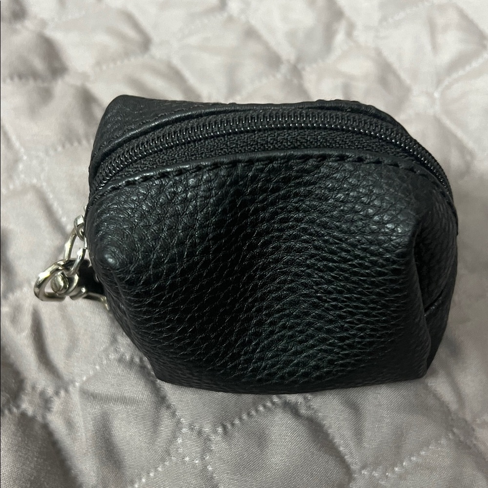 Thirty-One Black Textured Wallet
